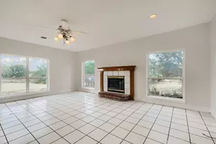 2508 Colt Ln, Crowley, TX 76036 - Photo 5