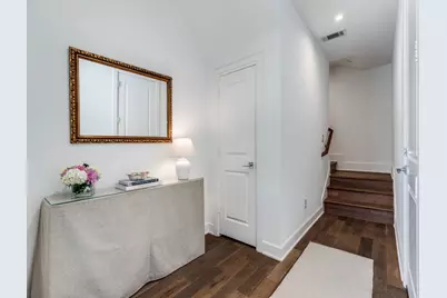 5202 Capitol Avenue #1110, Dallas, TX 75206 - Photo 3