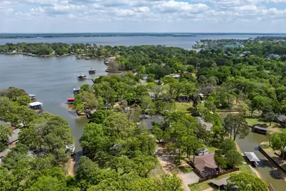 112 Greenwood Drive, Trinidad, TX 75163 - Photo 3