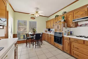 2212 Oak Bluff Dr, Flower Mound, TX 75028 - Photo 9