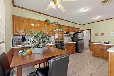 2212 Oak Bluff Drive, Flower Mound, TX 75028 - Photo 11