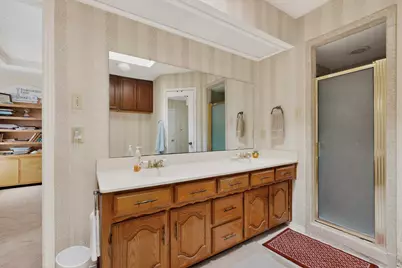 2212 Oak Bluff Drive, Flower Mound, TX 75028 - Photo 17