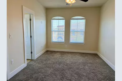 210 Belleville Drive, Lewisville, TX 75057 - Photo 17