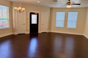 210 Belleville Dr, Lewisville, TX 75057 - Photo 3