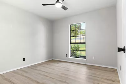 2137 Rose Hill Road, Carrollton, TX 75007 - Photo 25