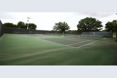 2137 Rose Hill Road, Carrollton, TX 75007 - Photo 35