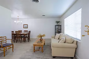 7808 Chantilly Ln, Fort Worth, TX 76134 - Photo 9