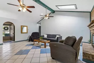 2206 Richbrook Dr, Garland, TX 75044 - Photo 9