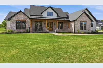 330 Charlie Joseph Drive, Van Alstyne, TX 75495 - Photo 3