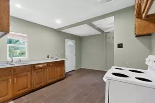 3102 Kilburn Ave, Dallas, TX 75216 - Photo 7
