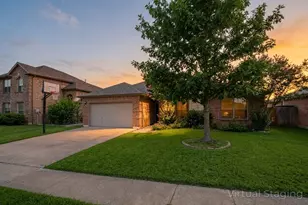 192 Hirth Dr, Crowley, TX 76036 - Photo 3