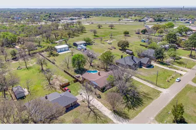 114 Jean Lane, Burleson, TX 76028 - Photo 35