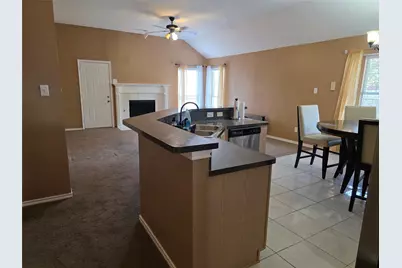 5600 Creekhollow Drive, Arlington, TX 76018 - Photo 17