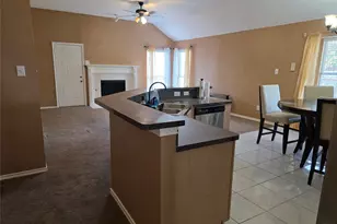 5600 Creekhollow Dr, Arlington, TX 76018 - Photo 17