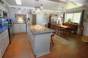 205 Mason Dr, Seven Points, TX 75143 - Photo 15