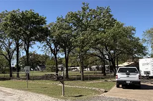 205 Mason Dr, Seven Points, TX 75143 - Photo 35