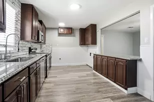 705 Vine St, Euless, TX 76040 - Photo 5