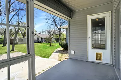 705 Vine Street, Euless, TX 76040 - Photo 13