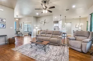 1777 Ryder Lee Ln, Waxahachie, TX 75165 - Photo 9