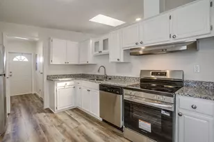 8800 Kelly Ln, Alvarado, TX 76009 - Photo 15