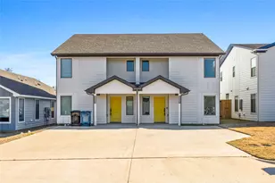 2610 S Fannin Ave, Denison, TX 75020 - Photo 1