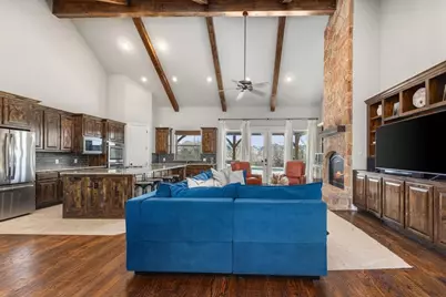 7817 Bella Flora Drive, Fort Worth, TX 76126 - Photo 9