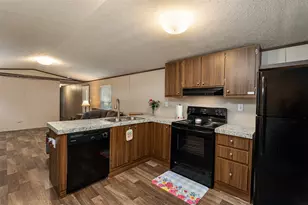 237 Wildwind St, Gun Barrel City, TX 75156 - Photo 5