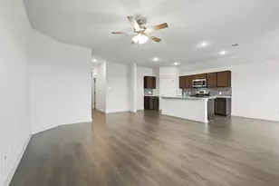 126 Patrick Henry Dr, Venus, TX 76084 - Photo 9