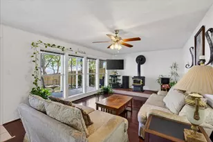 1529 Oak Shore Dr, Tool, TX 75143 - Photo 5