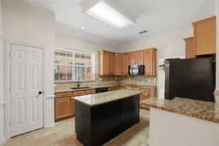 6613 Barclay Ln, Garland, TX 75044 - Photo 5