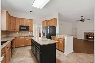 6613 Barclay Ln, Garland, TX 75044 - Photo 5