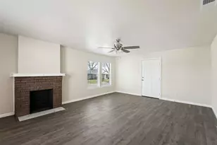 940 E Ramsey Ave, Fort Worth, TX 76104 - Photo 7