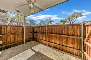 7906 Royal Ln, Dallas, TX 75230 - Photo 31