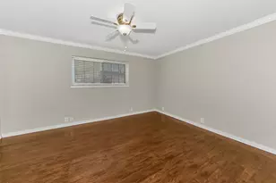 7906 Royal Ln, Dallas, TX 75230 - Photo 17