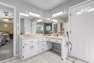 1049 W Moonlight Dr, Robinson, TX 76706 - Photo 21