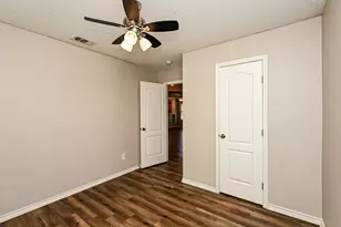 5408 Presidio Dr, Grand Prairie, TX 75052 - Photo 29