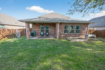 210 Briarwood Lane, Lake Dallas, TX 75065 - Photo 25