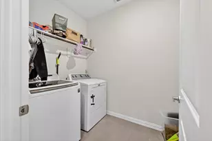 210 Briarwood Ln, Lake Dallas, TX 75065 - Photo 15