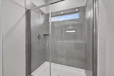 210 Briarwood Lane, Lake Dallas, TX 75065 - Photo 17