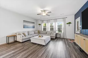 210 Briarwood Ln, Lake Dallas, TX 75065 - Photo 9