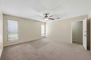 1503 N Fielder Rd, Arlington, TX 76012 - Photo 17