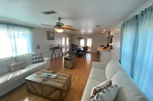 104 Long Vw Dr, Mineral Wells, TX 76067 - Photo 3