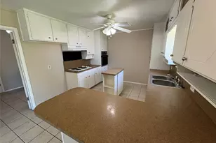 1111 Duane St, Benbrook, TX 76126 - Photo 11