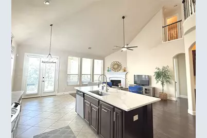 12130 Jackson Creek Drive, Dallas, TX 75243 - Photo 11