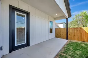 929 E Magnolia Ave, Fort Worth, TX 76104 - Photo 37