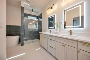 929 E Magnolia Ave, Fort Worth, TX 76104 - Photo 23