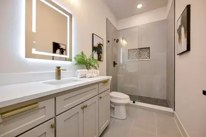 929 E Magnolia Avenue, Fort Worth, TX 76104 - Photo 33