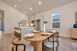 929 E Magnolia Ave, Fort Worth, TX 76104 - Photo 9