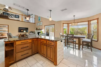 9112 Bontura Road, Granbury, TX 76049 - Photo 11