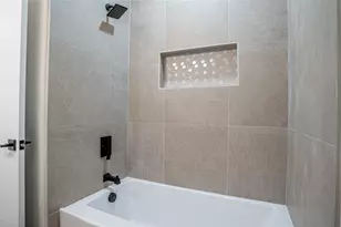 5702 Barkridge Dr, Granbury, TX 76048 - Photo 31